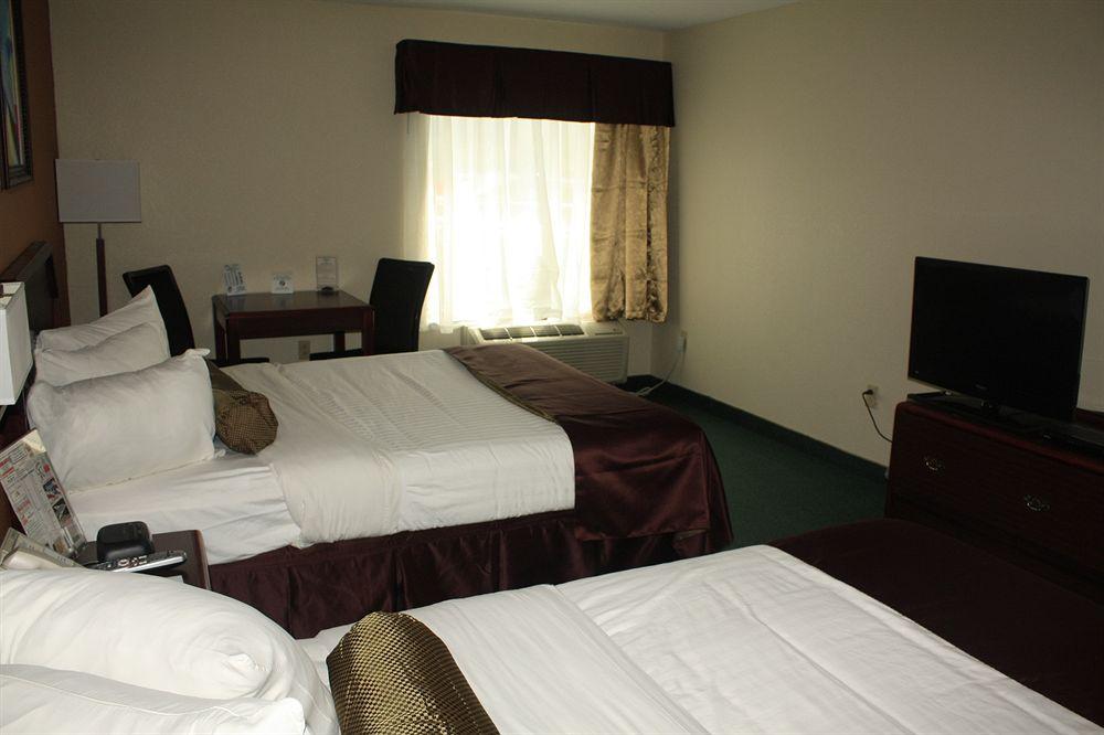 Super 8 By Wyndham Somerset Esterno foto