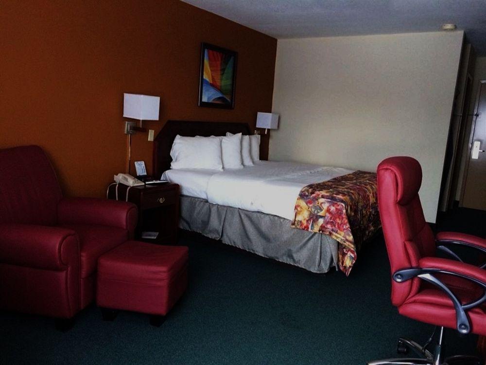 Super 8 By Wyndham Somerset Esterno foto