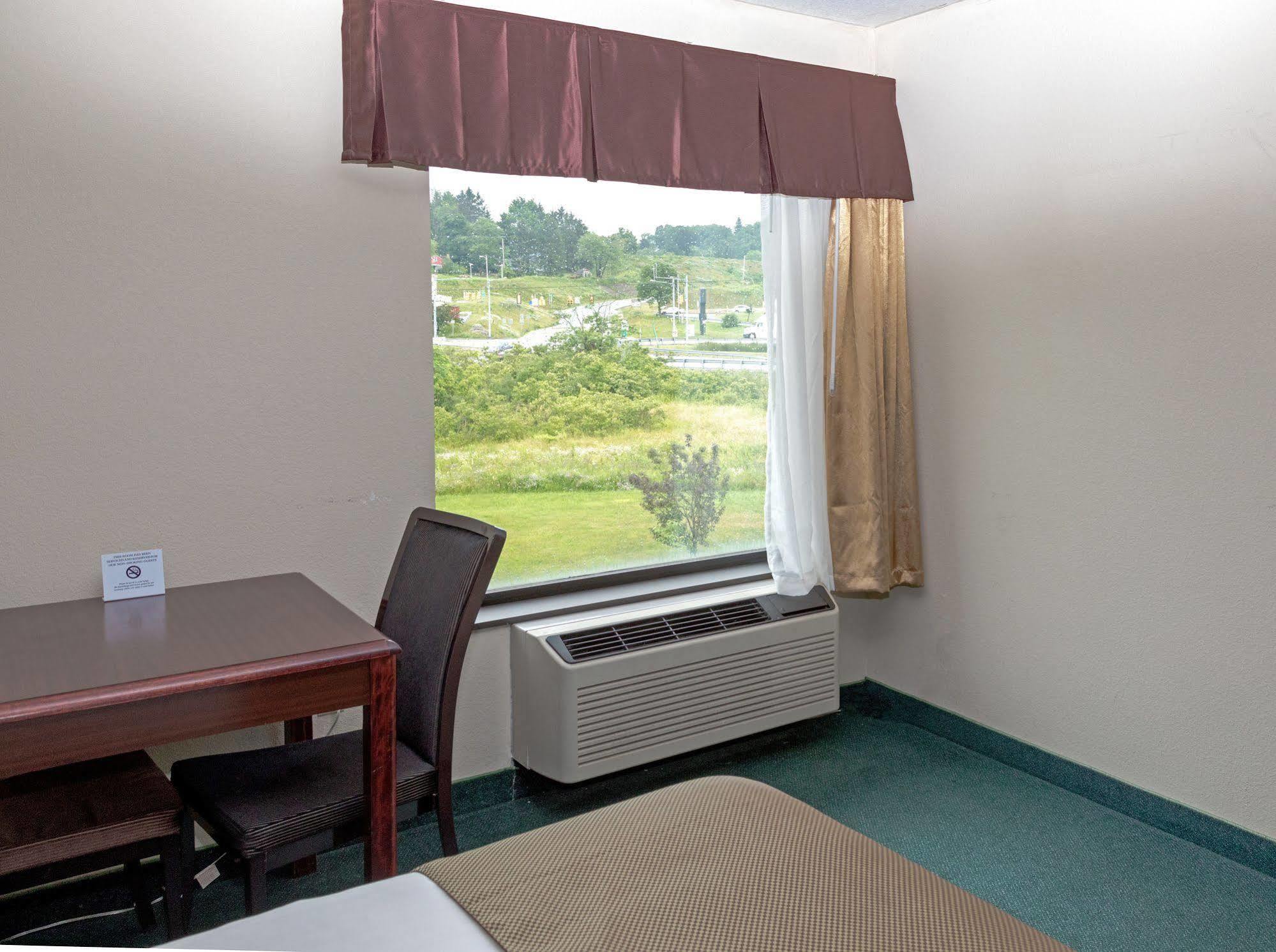 Super 8 By Wyndham Somerset Esterno foto