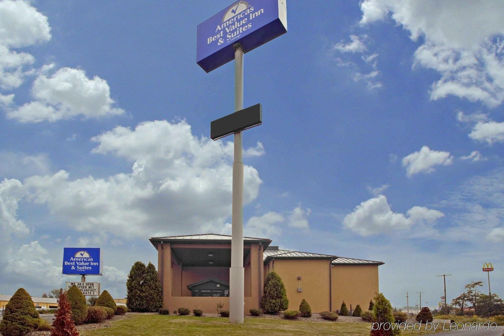 Super 8 By Wyndham Somerset Esterno foto